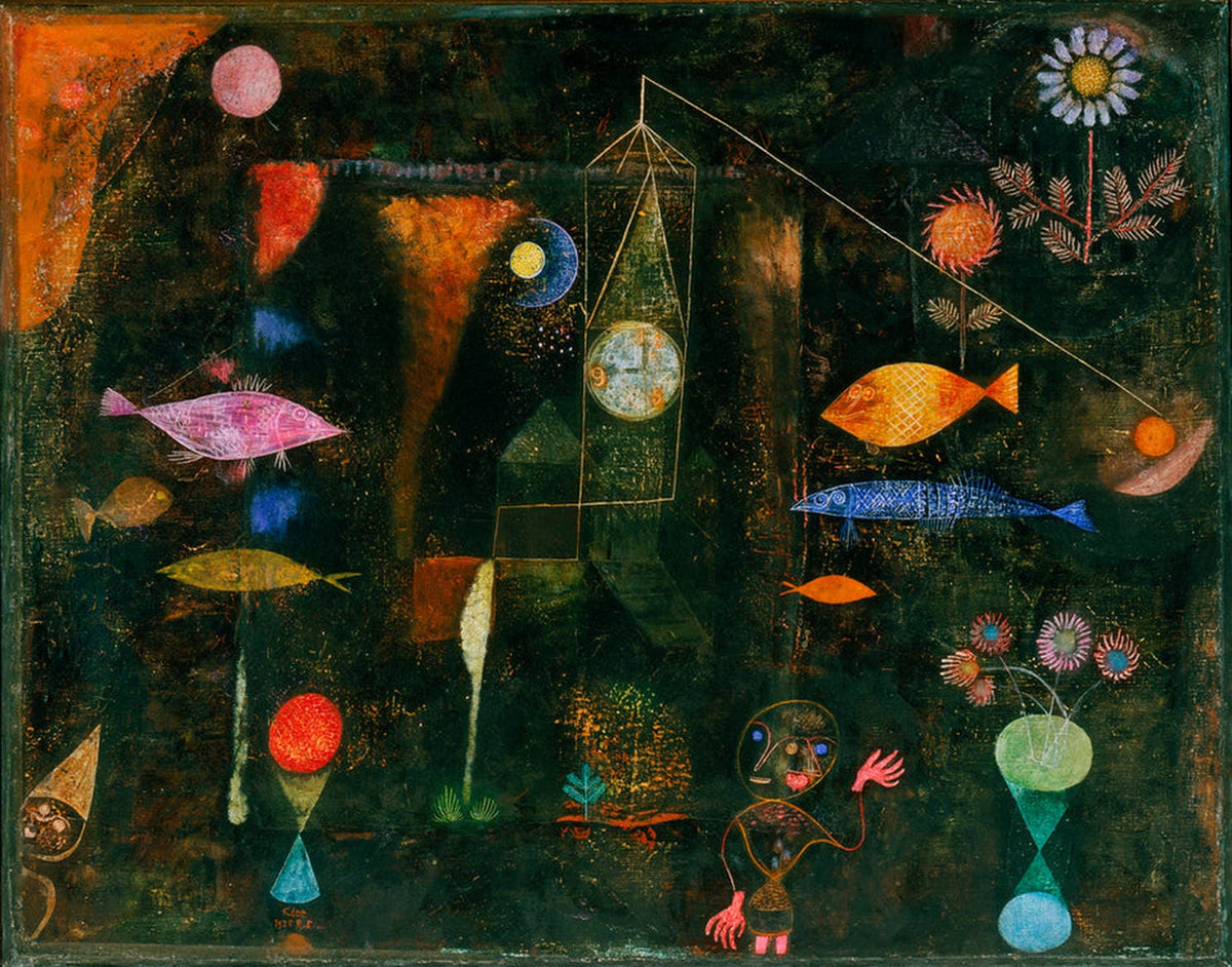 Paul Klees 'Fisch Magie', zeigt einen stilisierten Fisch in leuchtenden Farben und geometrischen Formen, der eine mystische und magische Atmosphäre vermittelt.