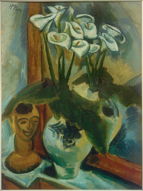 Weiße Calla-Blüten in einer Vase neben einem tönernen Kopf am Fenster – Max Pechstein Stillleben mit tönernem Kopf Kunstkopie