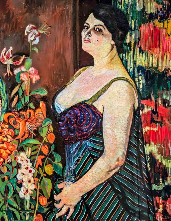 Suzanne Valadon Bildnis Mauricia Coquiot Kunstkopie, Frau im gestreiften Kleid neben Lilien vor buntem Vorhang